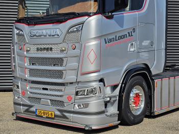 R590 V8 6X4 / 2 TANKS / NL TRUCK! 80T